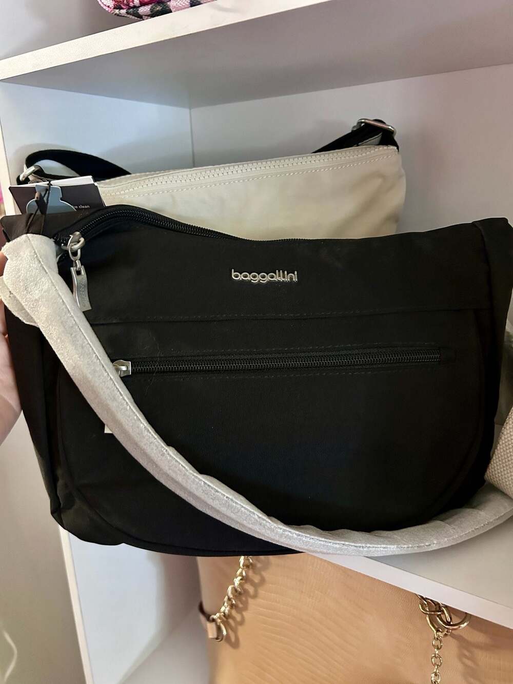 Baggallini Modern Pocket Half Moon Crossbody Shoulder Bag